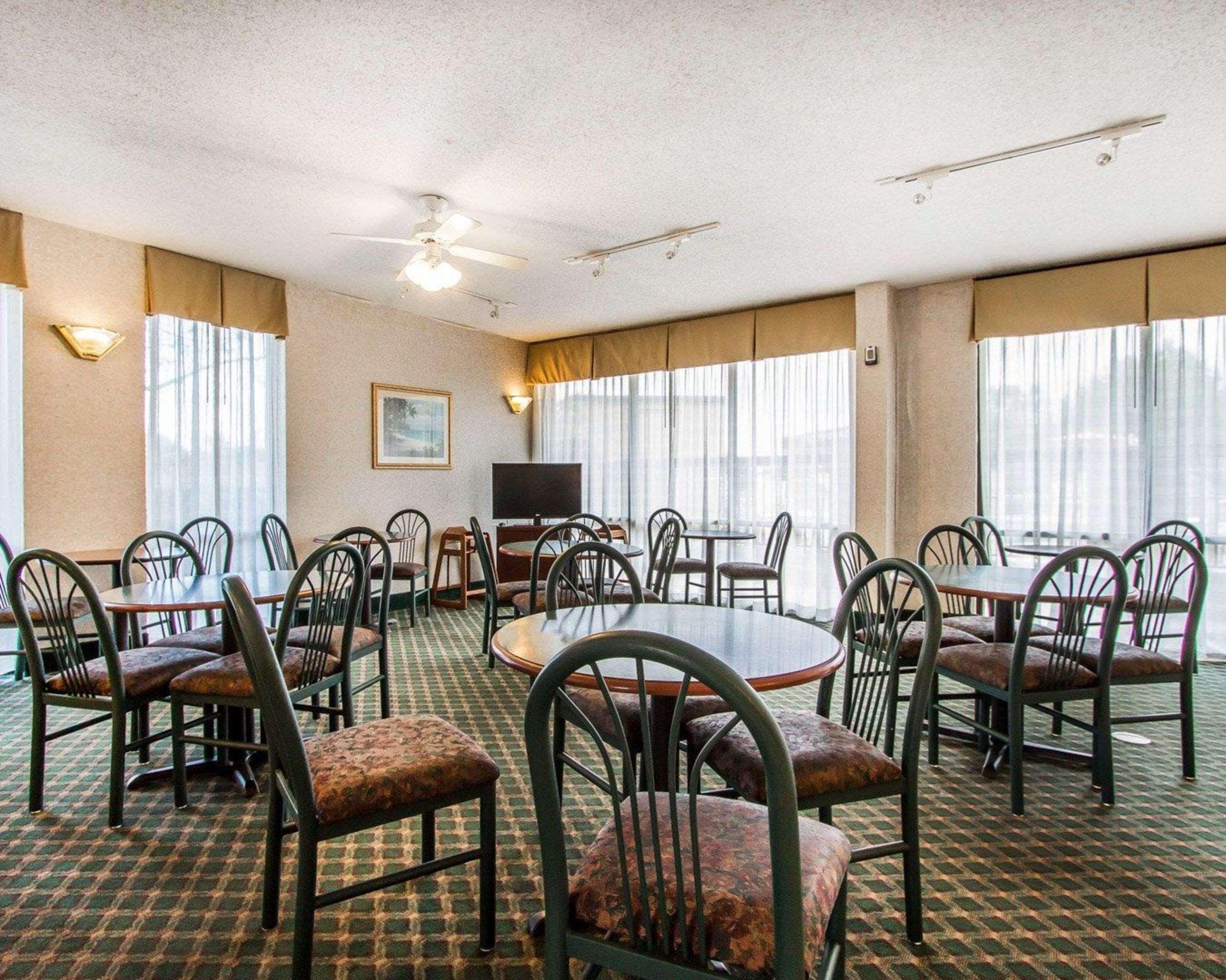 Quality Inn Foley Extérieur photo