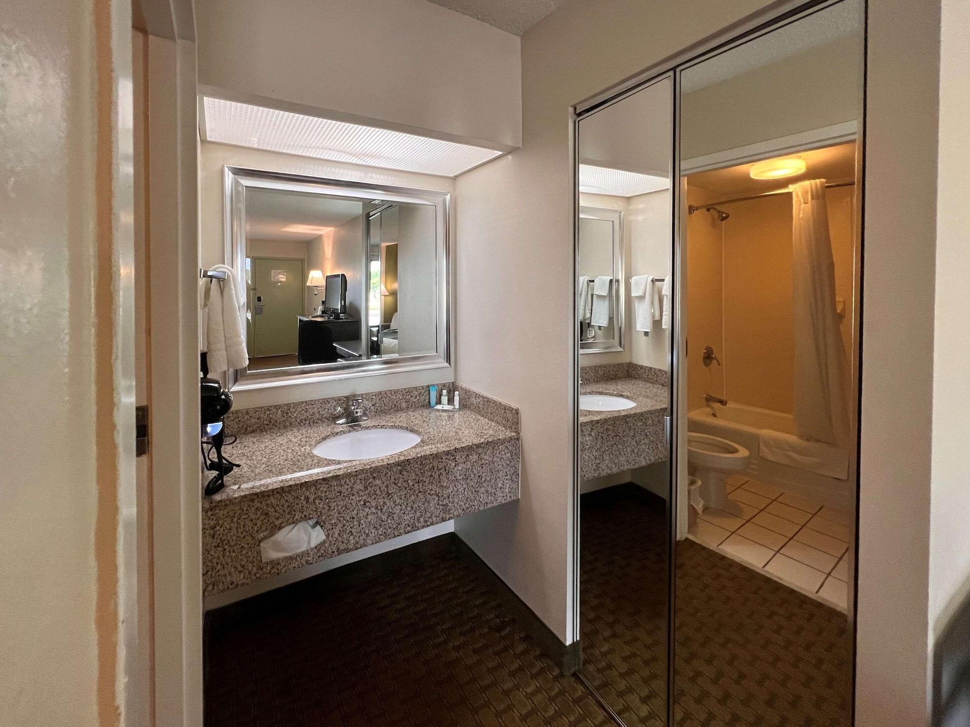 Quality Inn Foley Extérieur photo